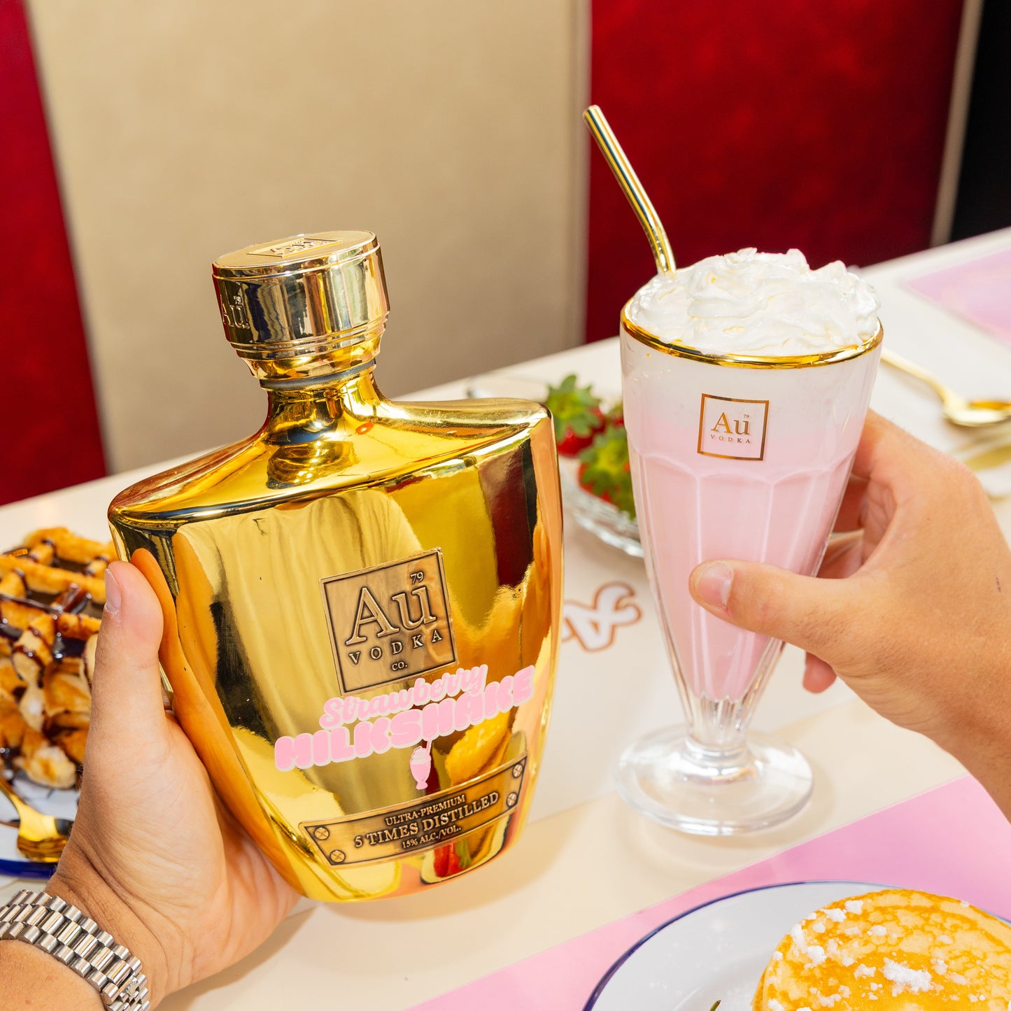 Au Vodka Strawberry Milkshake Liqueur